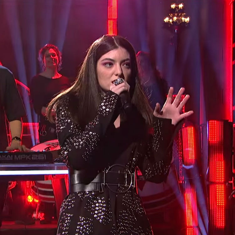 Lorde describes lip-syncing accusations as 'an awesome compliment'