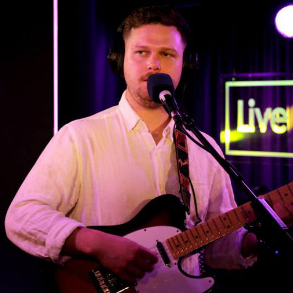 Alt-J cover Disclosure's 'Latch' in Radio One's Live Lounge