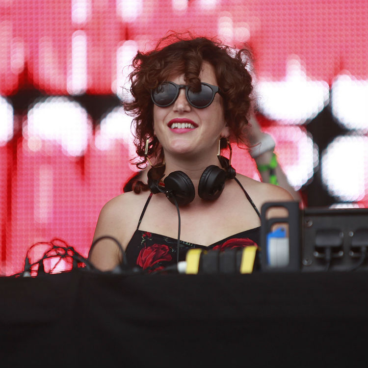 Annie Mac takes over from Zane Lowe Radio One