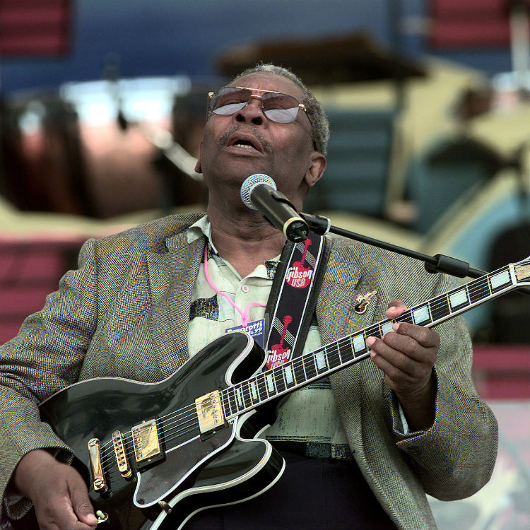 Legendary Blues guitarist BB King dies aged 89