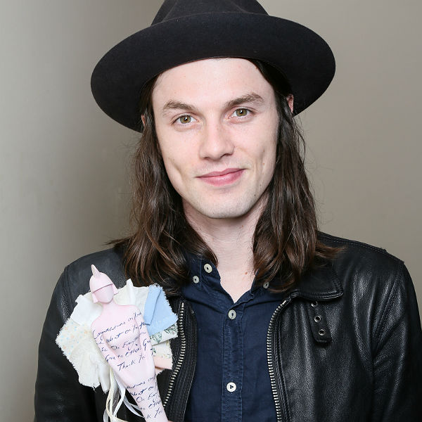 James Bay wins Brit Award Critic's Choice Award 2015