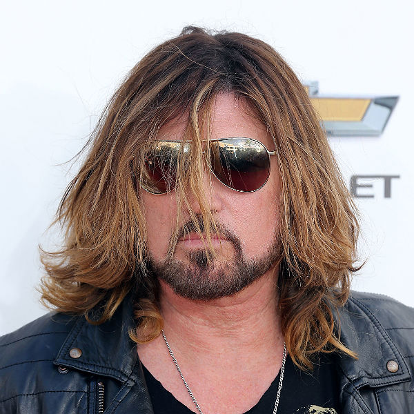 Billy Ray Cyrus 'does a Trump', tweets photo of Jimmy Saville