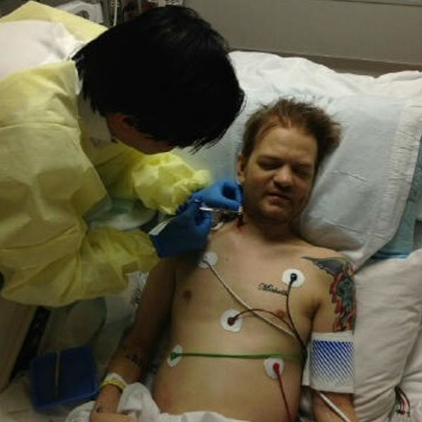 Sum 41 Deryck Whibley lucky to be alive after alcoholism battle photos