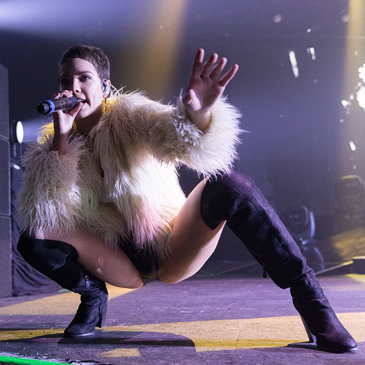 Halsey speaks out after suffering from miscarriage on Badlands tour