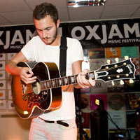 Editors and Good Shoes Play Live For Oxjam - Photos