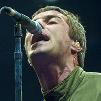 Oasis Announce Intimate Seaside Town Show 