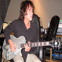 Fountains Of Wayne Guitarist To Release Solo Album