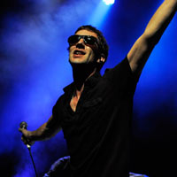 Richard Ashcroft's United Nations Of Sound Play London - PHOTOS