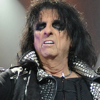 Alice Cooper Brings Halloween Night Of Fear Show To Manchester Apollo 