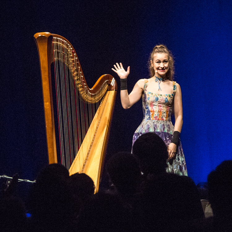 Joanna Newsom live review - Hammersmith Apollo: 'Her voice envelops the room'