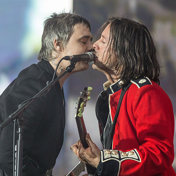 Pogues fan seeks Libertines fan who saved his life at Hyde Park