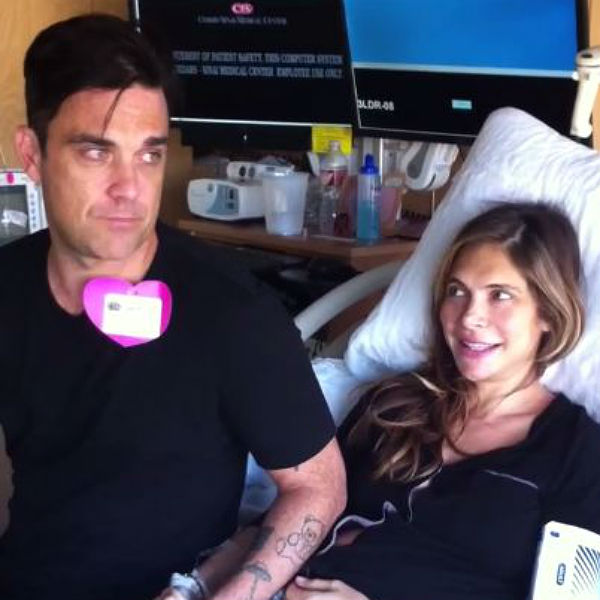 Robbie Williams felt the need to live-tweet his wife's childbirth