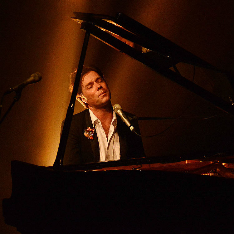 Rufus Wainwright tour date announcement, Brighton Dome UK, tickets