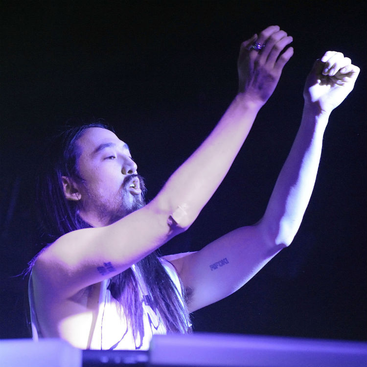 Steve Aoki cancels two UK Festival shows this month