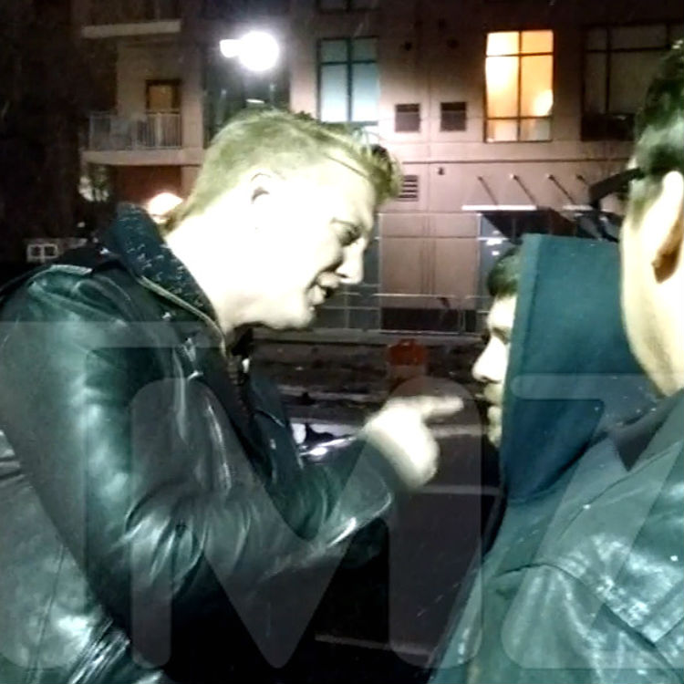 Video of Josh Homme fighting autograph seeker outside Iggy Pop gig