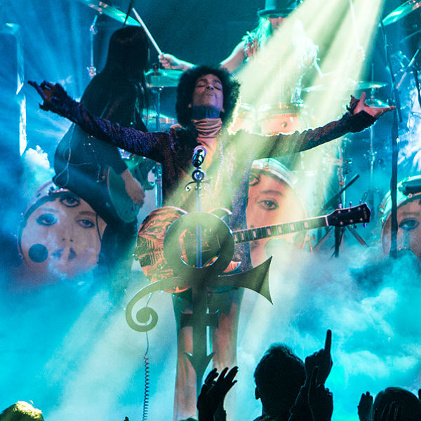 Prince announces London gigs. Tickets on sale now