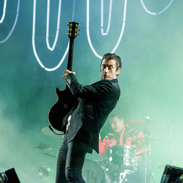 Arctic Monkeys close Leeds Festival with last UK AM show