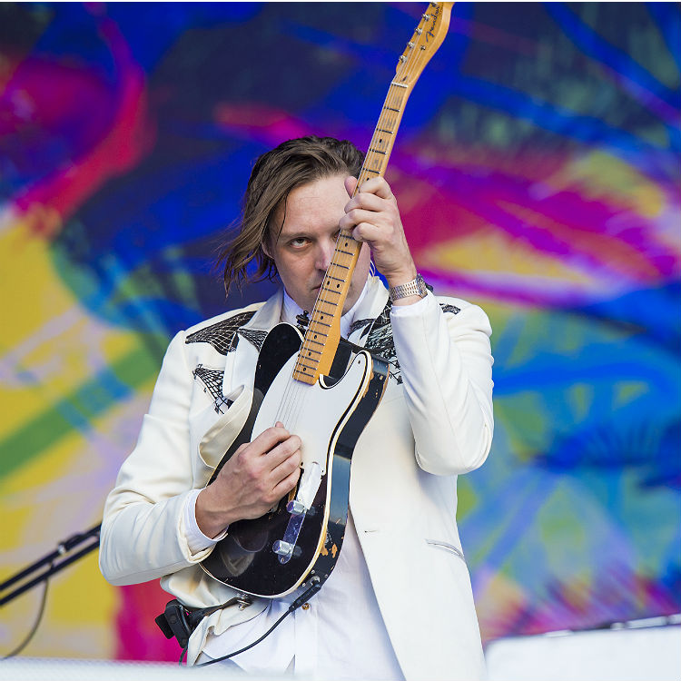 Arcade Fire and Keith Richards added to SNL anniversary show