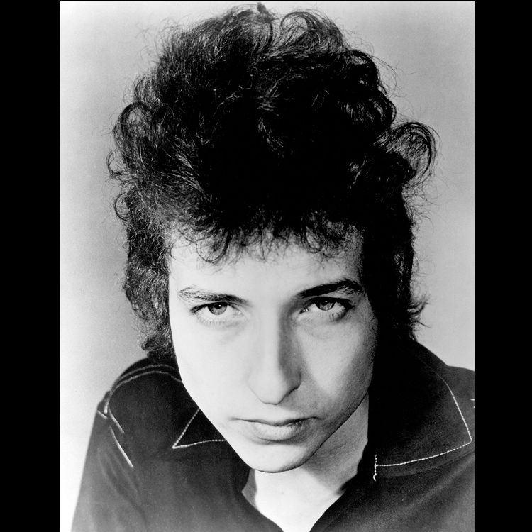 Bob Dylan says he is like Shakespeare!