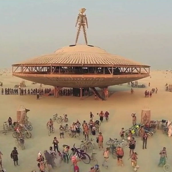 Watch: incredible aerial videos show scale of Burning Man festival 2013