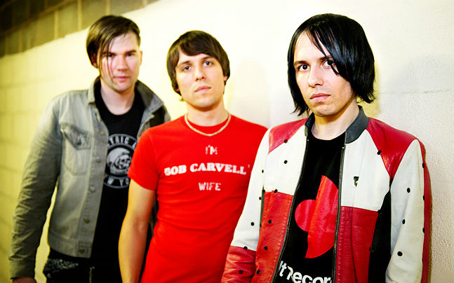 The Cribs On Their Mental Fans Steve Albini Weezer Gigwise