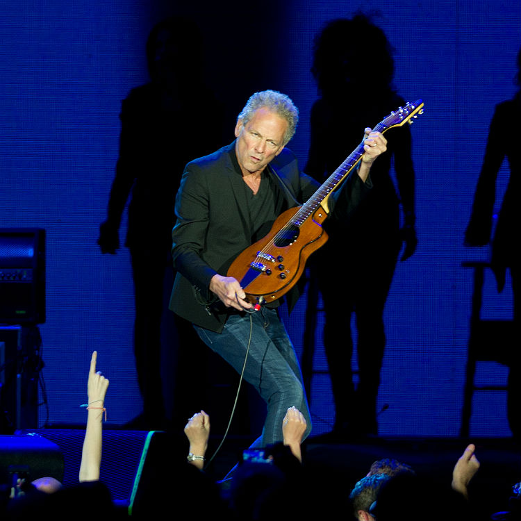 Fleetwood Mac: 12 photos live from the 02