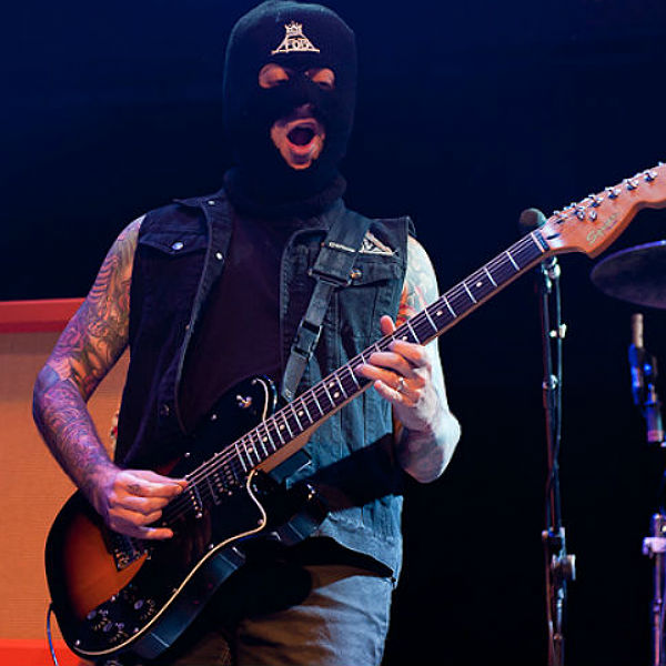 Exclusive Fall Out Boy photos from intimate Bonfire Night London gig