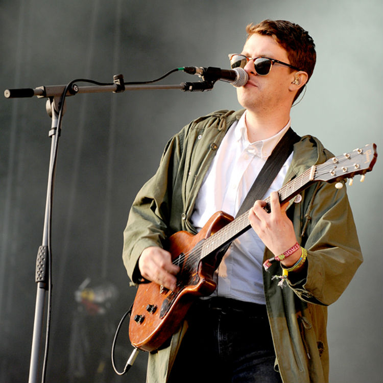 Jamie T brings sun and song to the final day of Glastonbury