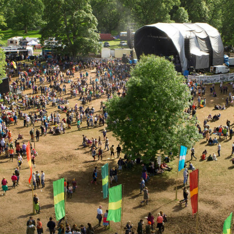 One death and four serious injuries at Kendal Calling