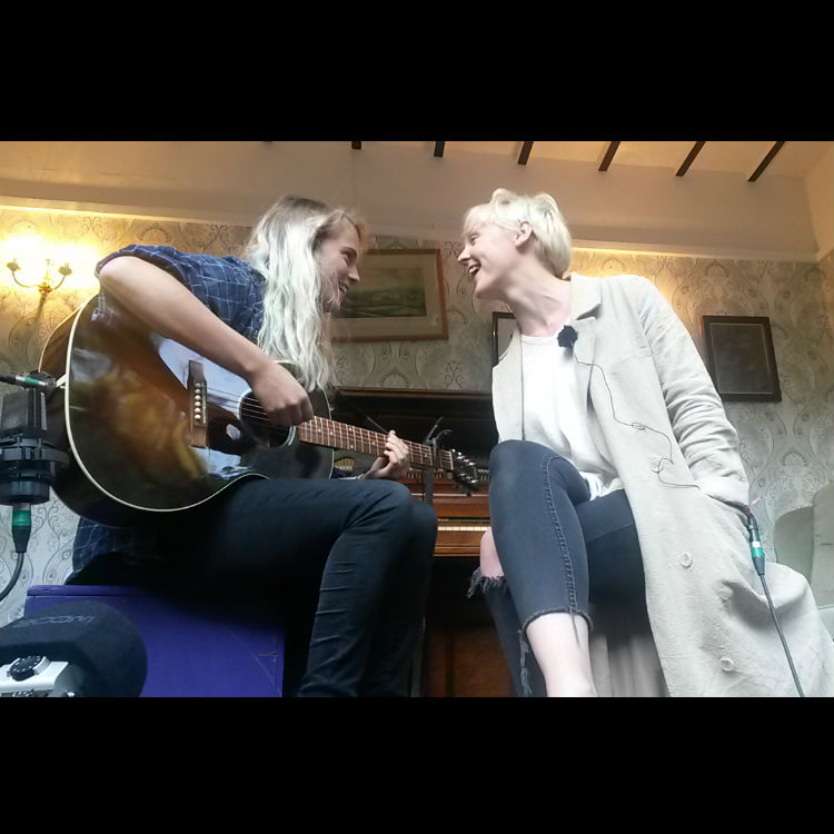 Laura Marling, Marika Hackman cover Foo Fighters at End Of The Road