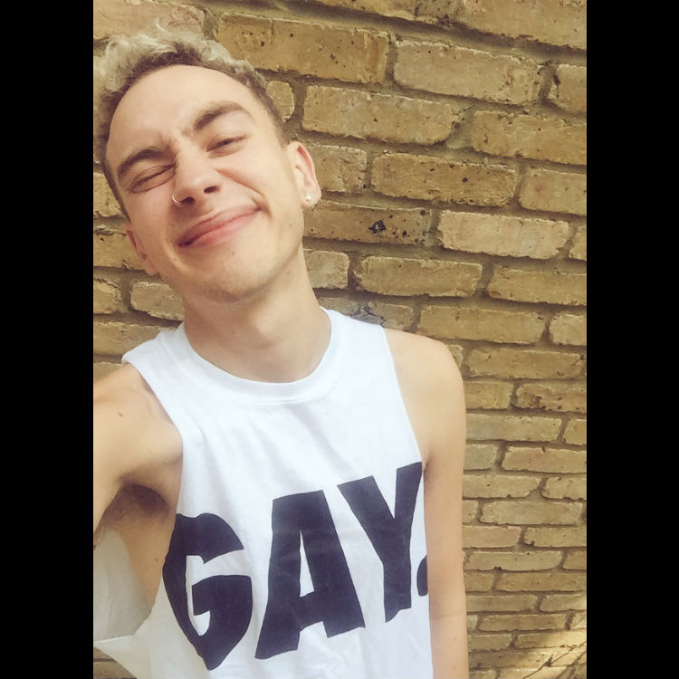 Years & Years CD put under genre gay, Olly Alexander reacts on Twitter