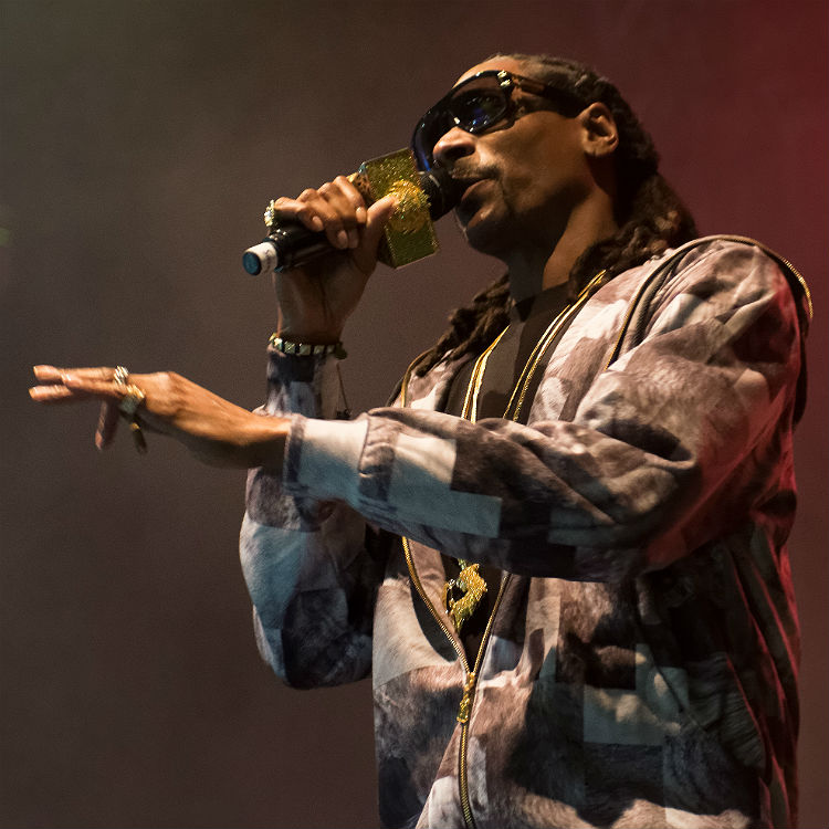 Snoop Dogg reveals new song Peaches N Cream with Pharrell Williams 