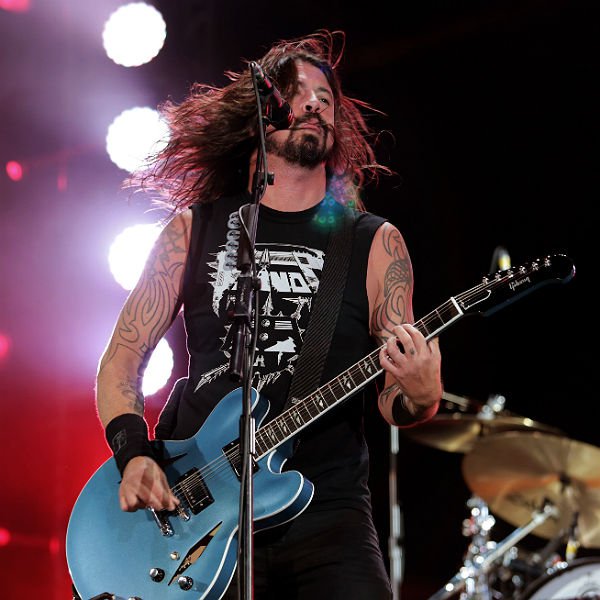 Foo Fighters announce European tour dates, stream 10-inch - buy ticket
