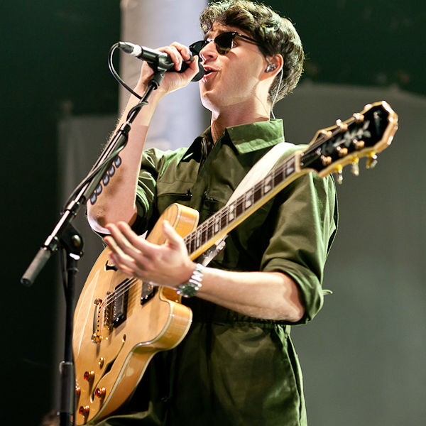 11 exclusive photos of Vampire Weekend at London's O2 Arena