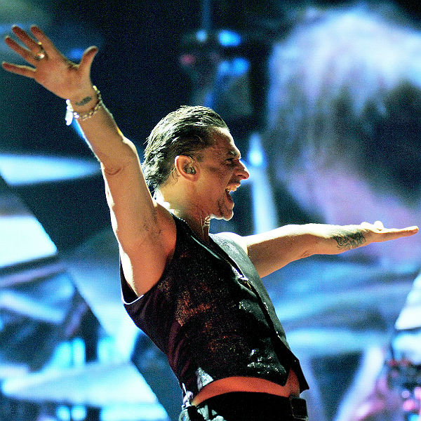 Depeche Mode favourite to headline Glasto 2015