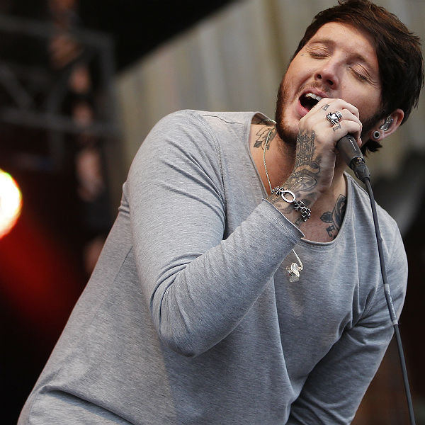 James Arthur moans about 'mediocre' acts performing at Glastonbury 