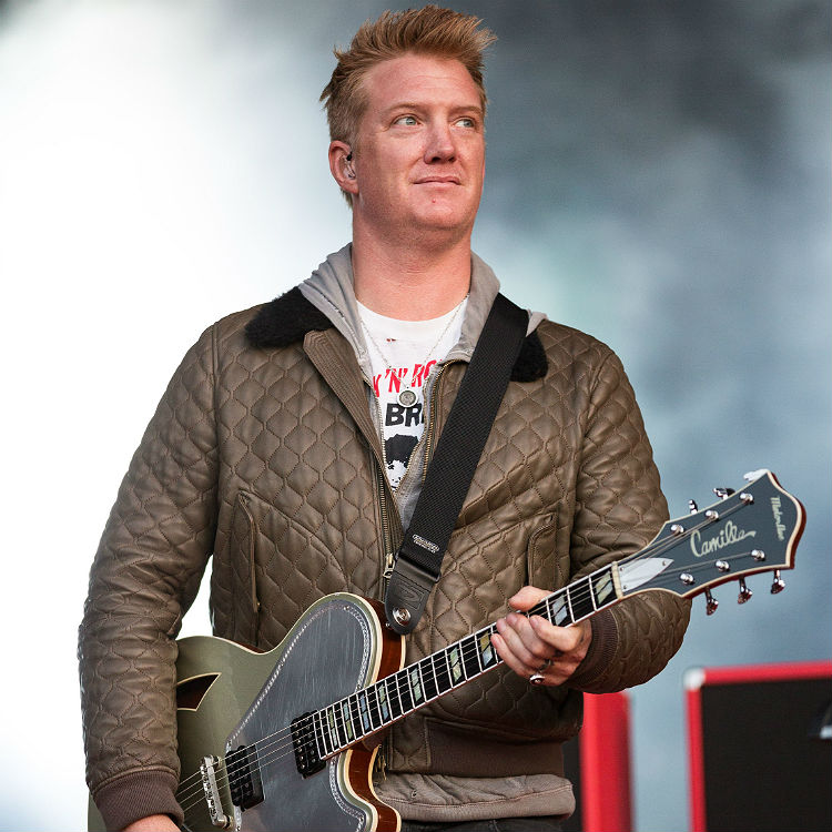 No One Knows - Queens Of The Stone Age new album and tour coming 2016