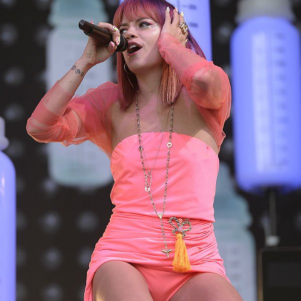 Lily Allen 'exhausted' after Twitter abuse for Latitude replacement
