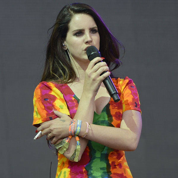 Lana Del Rey's Big Eyes debuts online in Tim Burton trailer - listen