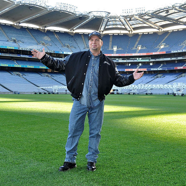 Garth Brooks cancels all five sold-out show at Dublin's Croke Park