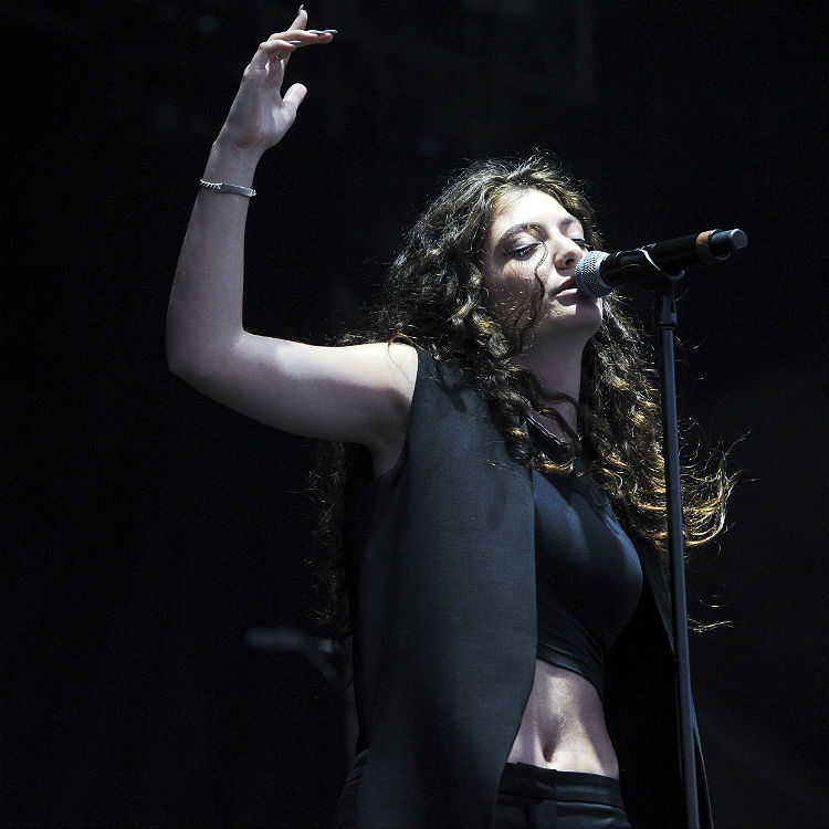 Lorde's Lost Boys an unheard track from Pure Heroine previewed online