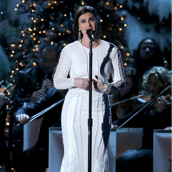 Idina Menzel brings Frozen to the UK with arena tour - tickets