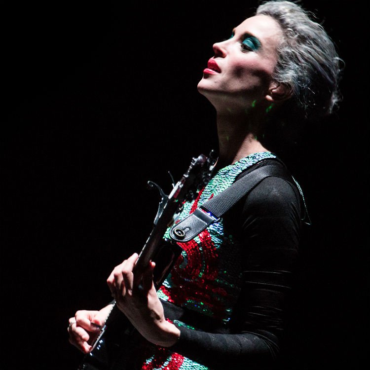 St Vincent GRAMMY win leads her to thank fans in open letter