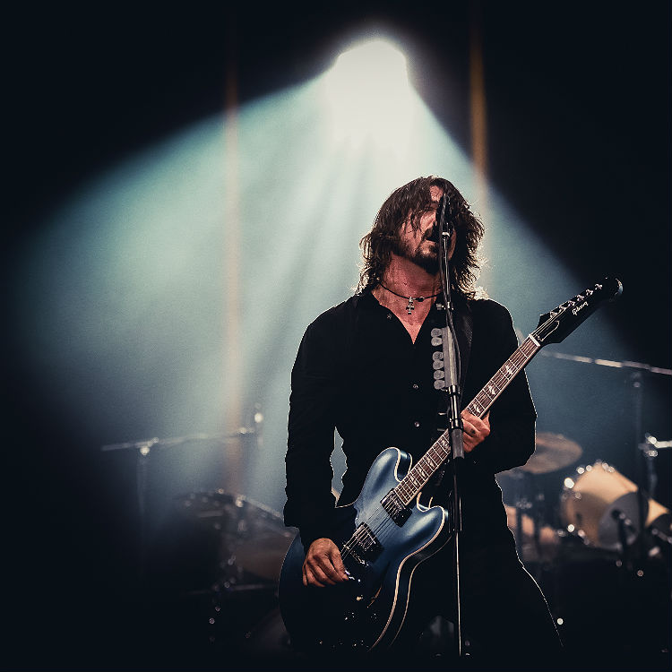 Dave Grohl Twitter supports local band against Cornwall Council
