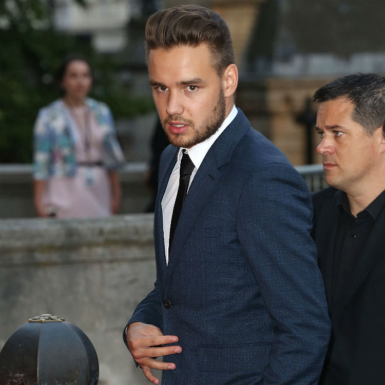 One Direction Liam Payne denies homophobia on Twitter