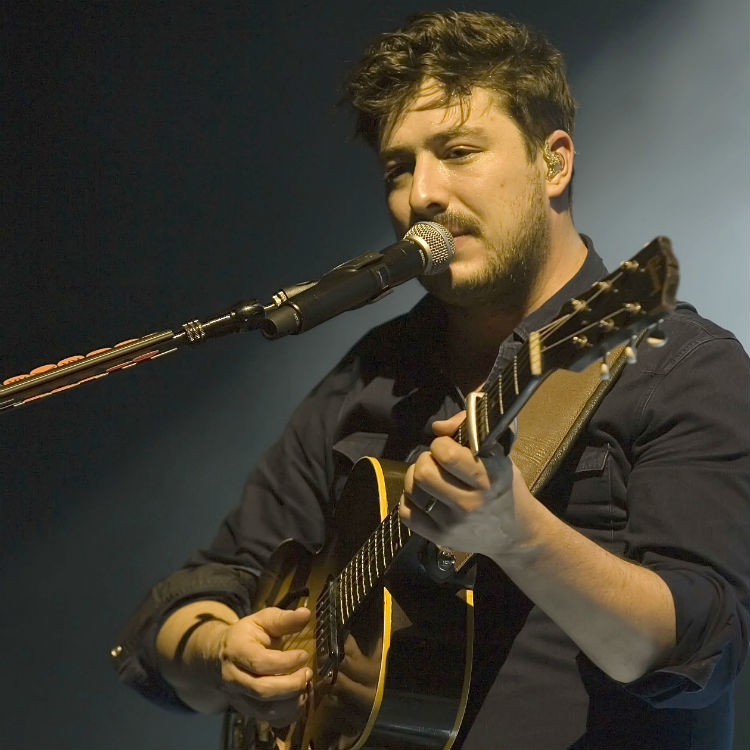 Watch Mumford Sons cover The Kinks and AC/DC tom morello rage machine