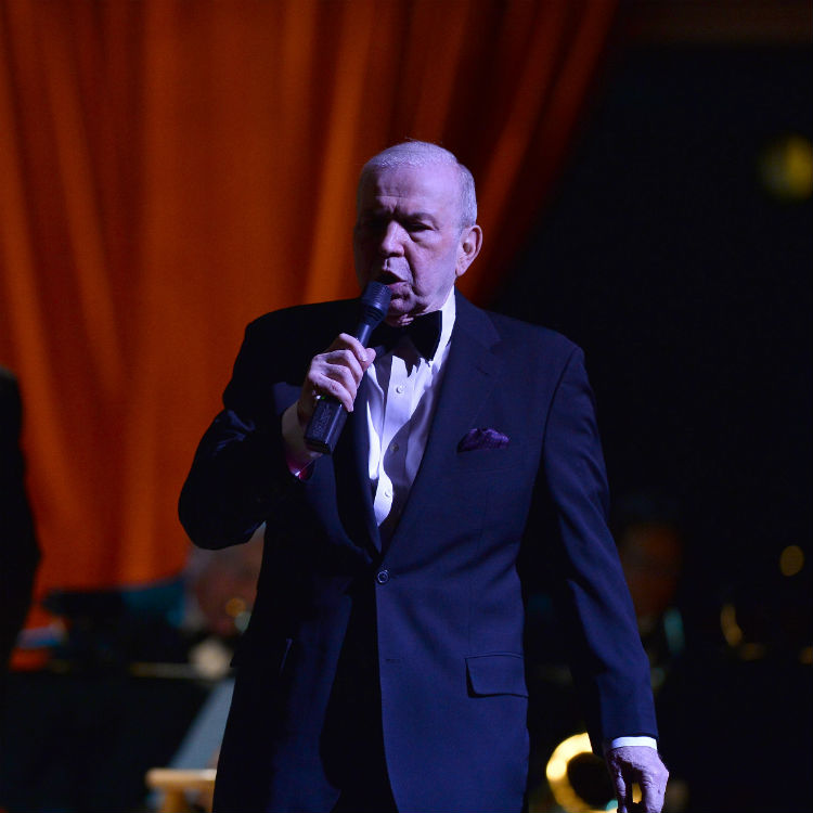 Frank Sinatra Jr dies on tour age 72, cause of death heart attack