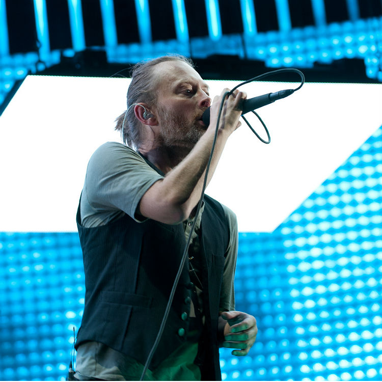 Radiohead announce world tour & UK London shows for Spectre new album