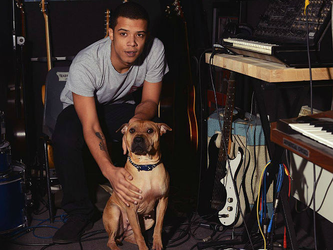 Raleigh Ritchie: The multitalented Raleigh Ritchie, real name Jacob Anderson, is one of 2014's most promising UK stars. Having just released the chart-beckoning EP Black and Blue EP, Ritchie's ambitious R&B tracks are radio-friendly, but retain a sense of credibility thanks to his frank lyricism and understated vocals. Ritchie also stars in little-known underground TV show Game of Thrones.
