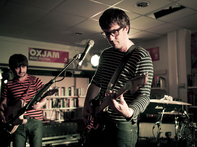 Graham Coxon/ Theme Park @ Dalston Oxfam 24.09.12